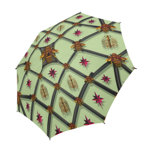 Bee Divergent Ribs & Stars- Semi Auto Foldable French Gothic Umbrella in Light Green | Le Leanian™