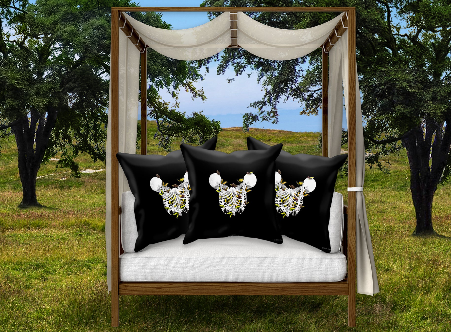 Versailles Divergence Golden Skull Duality- French Gothic Satin & Suede Pillowcase in Back to Black | Le Leanian™