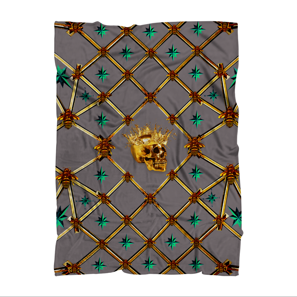 Skull Gilded Honeycomb & Jade Stars- Classic French Gothic Fleece Blanket in Lavender Steel | Le Leanian™