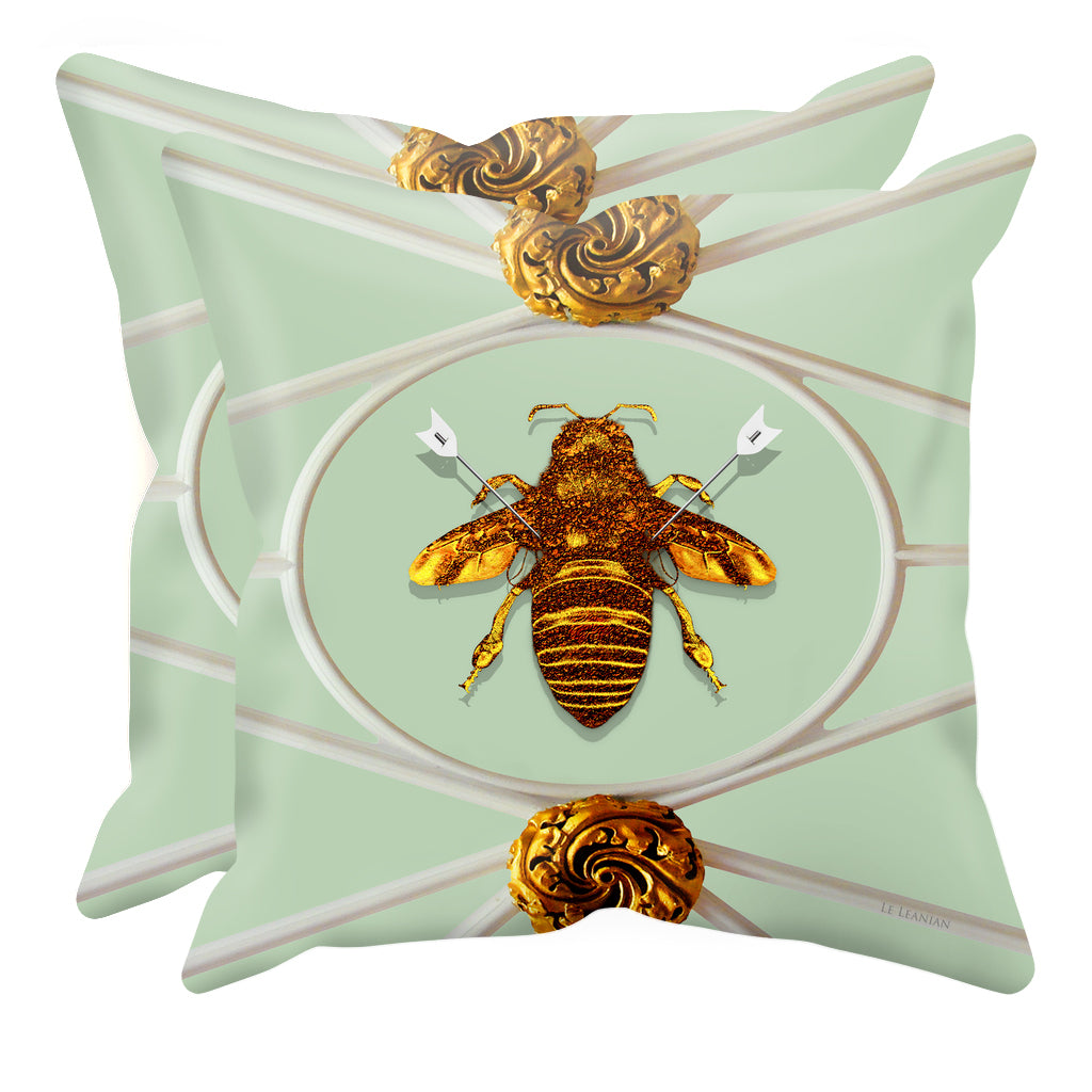 Versailles Royal Honey Bee Pillowcase in PASTEL BLUE